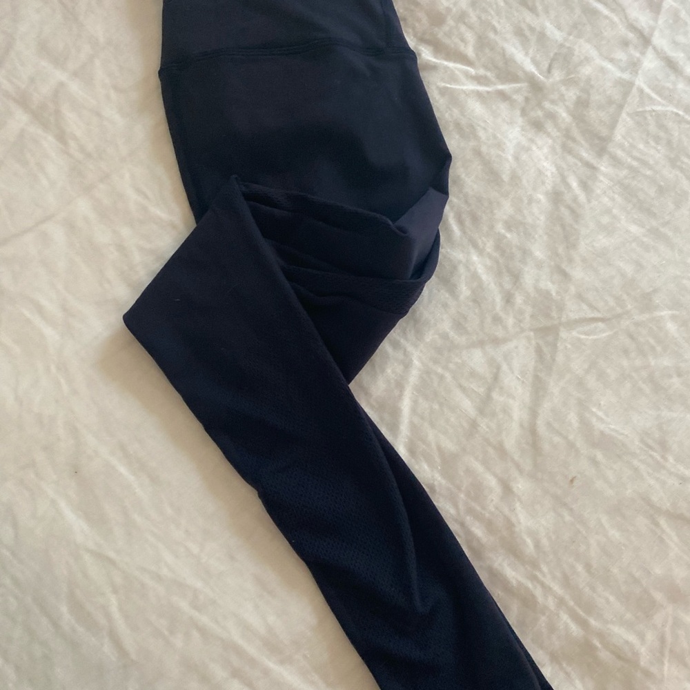 Navy lululemon leggings